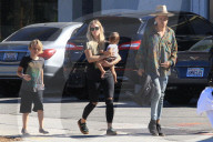 EXKLUSIV - Ashlee Simpson mit ihrer Familie in Studio City unterwegs