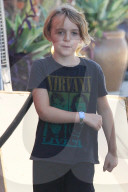 EXKLUSIV - Ashlee Simpson mit ihrer Familie in Studio City unterwegs