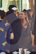 EXKLUSIV - Perrie Edwards turtelt mit Luke Pasqualino