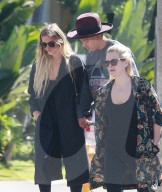 EXKLUSIV - Evan Ross und Ashlee Simpson waren beim Arzt in Beverly Hills