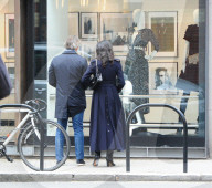 EXKLUSIV - Roberto Mancini mit einer 'Mystery Brunetten' in London unterwegs