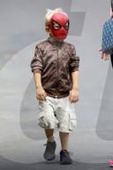 PEOPLE - Axl Duhamel ist Spiderman