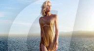 PEOPLE - Göttin in Gold: Charlize Theron für Dior