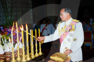 NEWS - König Bhumibol ist im Alter von 88 Jahren gestorben