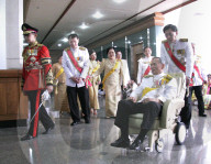 NEWS - König Bhumibol ist im Alter von 88 Jahren gestorben