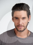 PORTRAIT - Ben Barnes