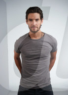 PORTRAIT - Ben Barnes