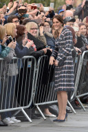 PEOPLE - Kate und William besuchen Manchester