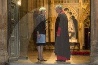 NEWS - London: Kranzniederlegung für William Wilberforce in der Westminster Abbey