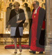 NEWS - London: Kranzniederlegung für William Wilberforce in der Westminster Abbey