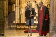 NEWS - London: Kranzniederlegung für William Wilberforce in der Westminster Abbey