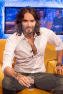 PEOPLE - Russell Brand bei Jonathan Ross in London