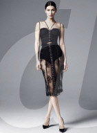 PEOPLE - Bella Hadid modelt für Misha's Bodycon Dresses