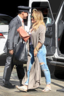 PEOPLE - Hilary Duff in Beverly Hills unterwegs