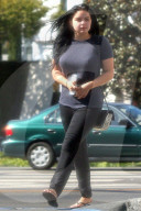 PEOPLE - Ariel Winter auf dem Weg zum Coiffeur in Malibu