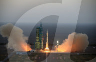 NEWS - China: Weltraum-Mission "Shenzhou-11" gestartet