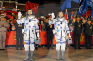 NEWS - China: Weltraum-Mission "Shenzhou-11" gestartet