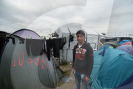 NEWS - Calais: Impressionen aus dem "Dschungelcamp"