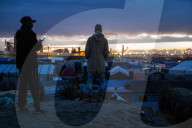 NEWS - Calais: Impressionen aus dem "Dschungelcamp"