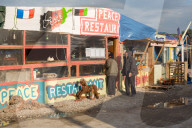 NEWS - Calais: Impressionen aus dem "Dschungelcamp"