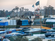 NEWS - Calais: Impressionen aus dem "Dschungelcamp"