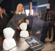 PEOPLE - Kronprinz Haakon und Prinzessin Mette-Marit von Norwegen auf der Innovation Week 2016 in Oslo 