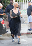 PEOPLE - Amber Rose in Los Angeles unterwegs