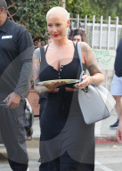 PEOPLE - Amber Rose in Los Angeles unterwegs