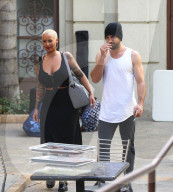 PEOPLE - Amber Rose in Los Angeles unterwegs