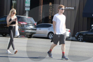 PEOPLE - Emma ROberts und Evan Peters verlassen das Gym in Holywood