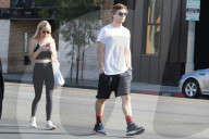 PEOPLE - Emma ROberts und Evan Peters verlassen das Gym in Holywood