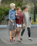 PEOPLE - Michelle Williams mit Mutter und Tochter in Brookyln unterwegs