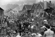 NEWS - 60 Jahre nach der Katastrophe von Aberfan