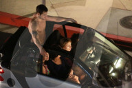 PEOPLE - Scarlett Johansson steht für "Rock that Body" vor der Linse