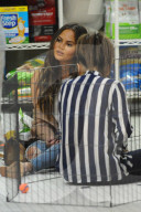 PEOPLE - Chrissy Teigen auf der Suche nach einem neuen Haustier