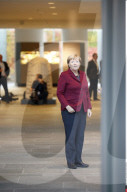 NEWS - Berlin: Angela Merkel wartet auf Putin