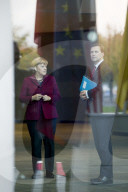 NEWS - Berlin: Angela Merkel wartet auf Putin