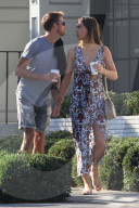 PEOPLE - Love is in the Air: Jenson Button und Freundin Brittny turteln in Bel-Air