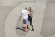 EXKLUSIV - Leonardo DiCaprio und Nina Agdal turteln in Malibu
