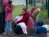 NEWS - London: Jugendliche aus dem 'Jungle Camp' bei Calais