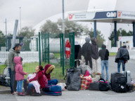 NEWS - London: Jugendliche aus dem 'Jungle Camp' bei Calais