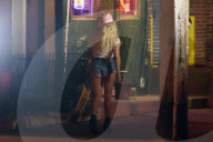 PEOPLE - Lady Gaga dreht nachts einen Werbespot in eigener Sache