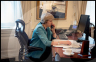 NEWS - Premierministerin Theresa May - 100 Tage im Amt