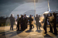 NEWS - Calais: Heftige Unruhen im "Dschungelcamp"