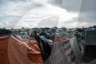 NEWS - Calais: Heftige Unruhen im "Dschungelcamp"