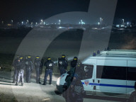 NEWS - Calais : Unruhen und Ausschreitungen im 'Jungle' vor der Räumung