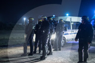 NEWS - Calais: Nachts im 'Jungle Camp' 