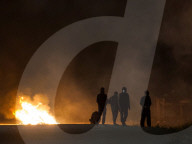 NEWS - Calais: Nachts im 'Jungle Camp' 