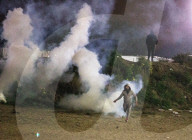 NEWS - Calais: Nachts im 'Jungle Camp' 