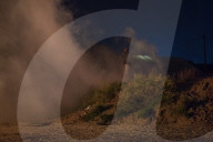 NEWS - Calais: Nachts im 'Jungle Camp' 
